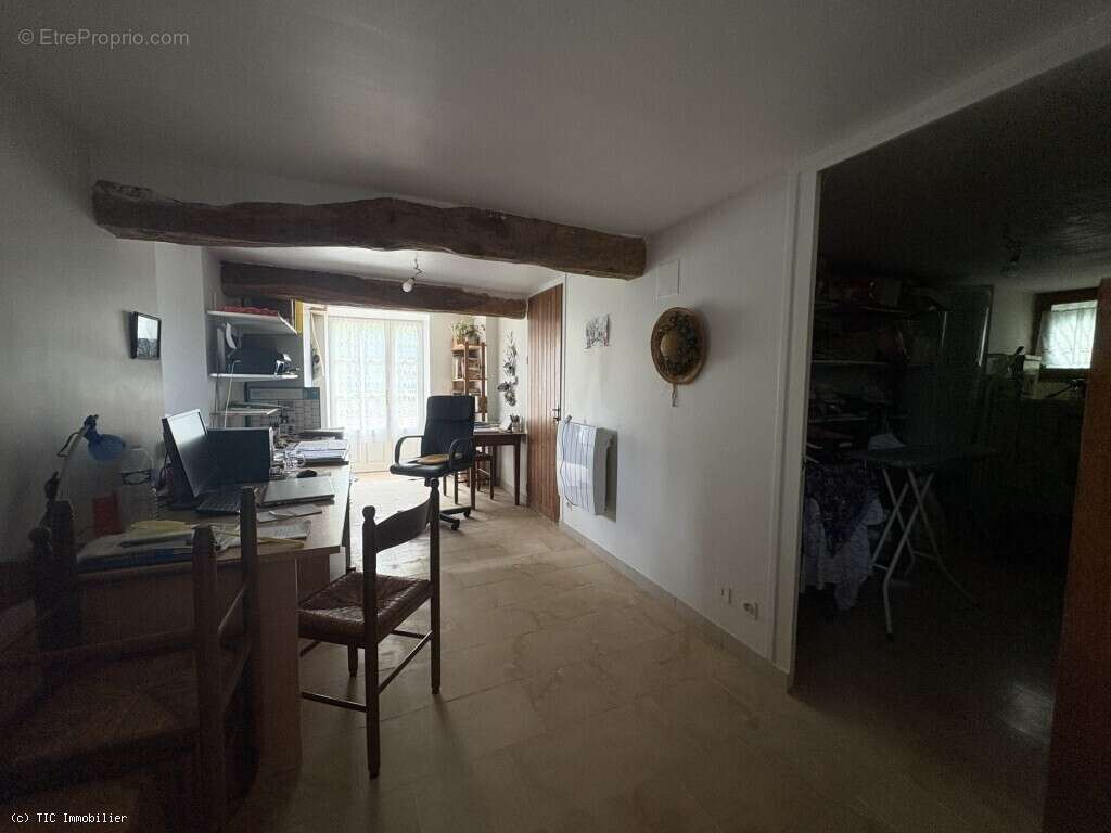 Maison à VILLEFAGNAN