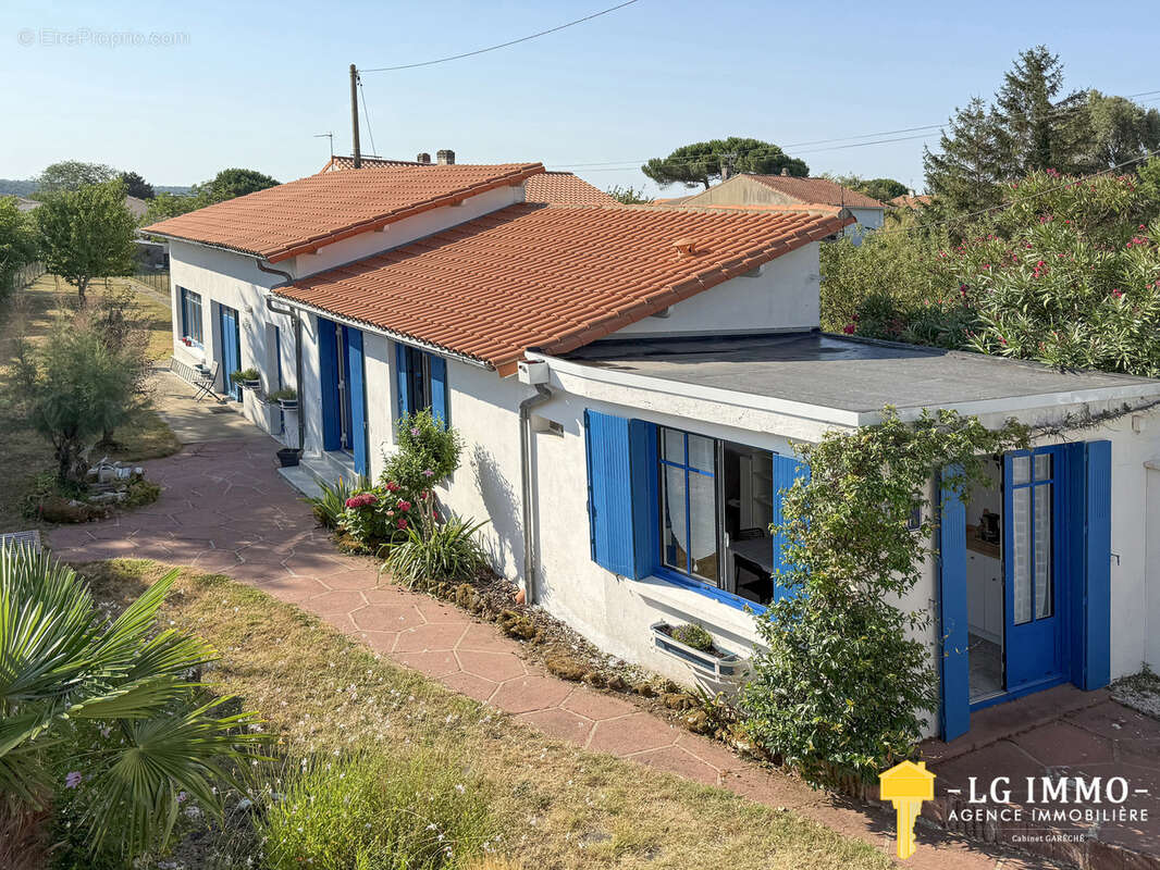 Maison principale 146 m2 et sa maison d'invités 40 m2 - photo 3