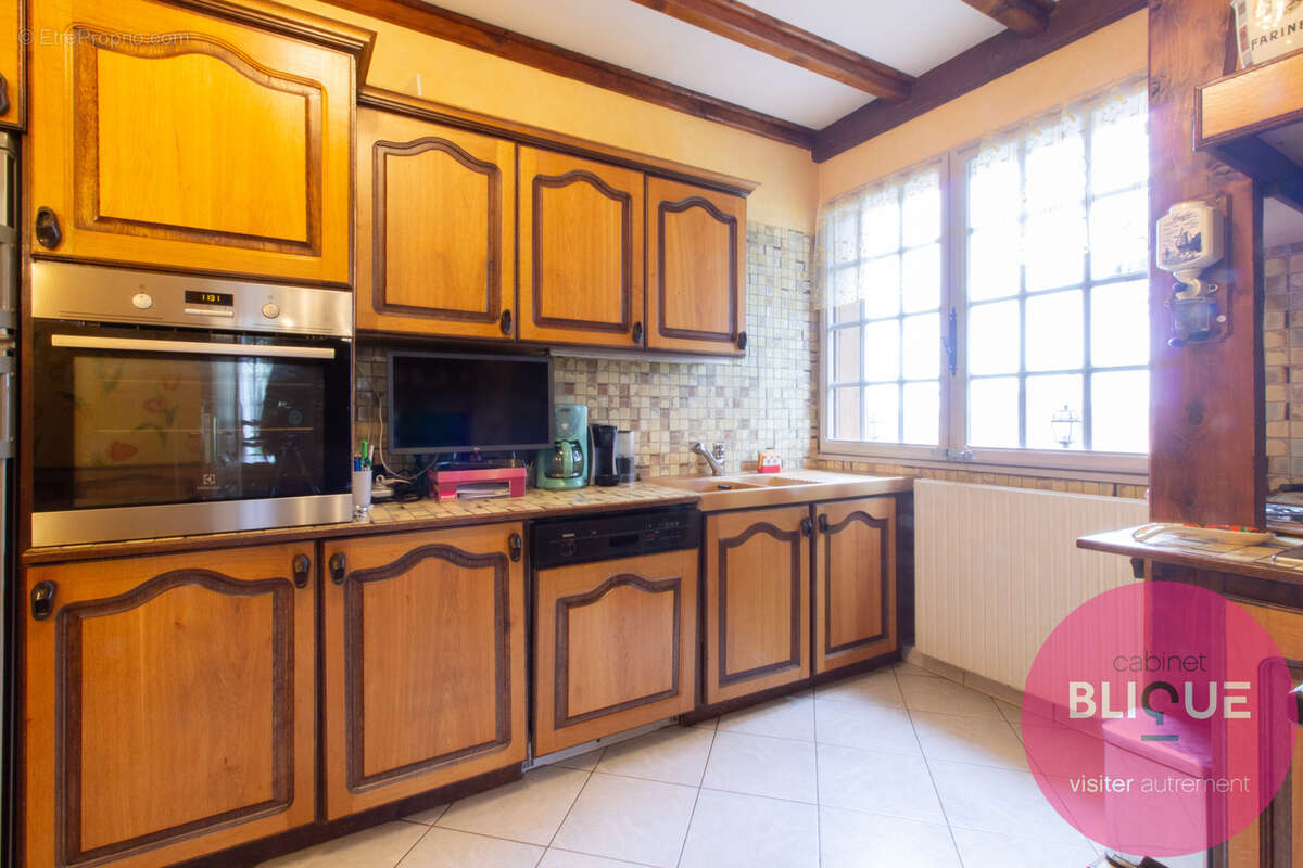 Maison à LAITRE-SOUS-AMANCE