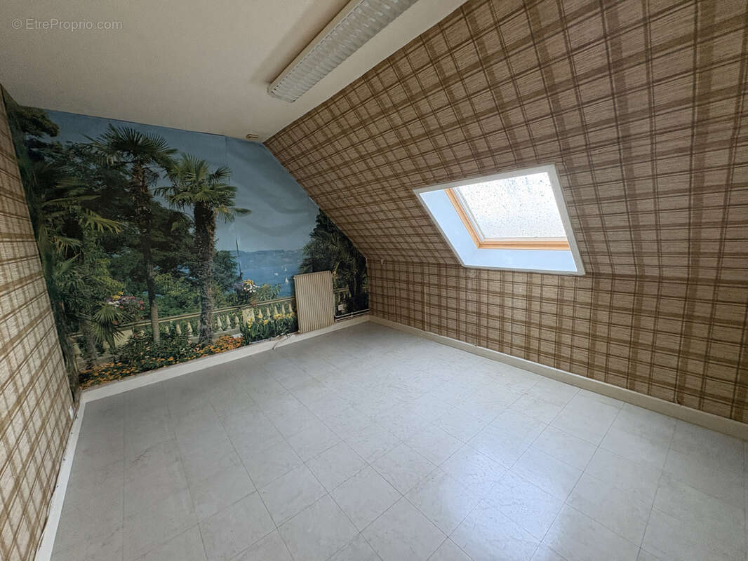 Maison à CRENEY-PRES-TROYES