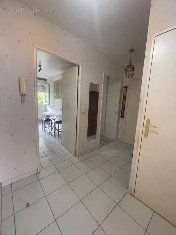 Appartement à GENNEVILLIERS