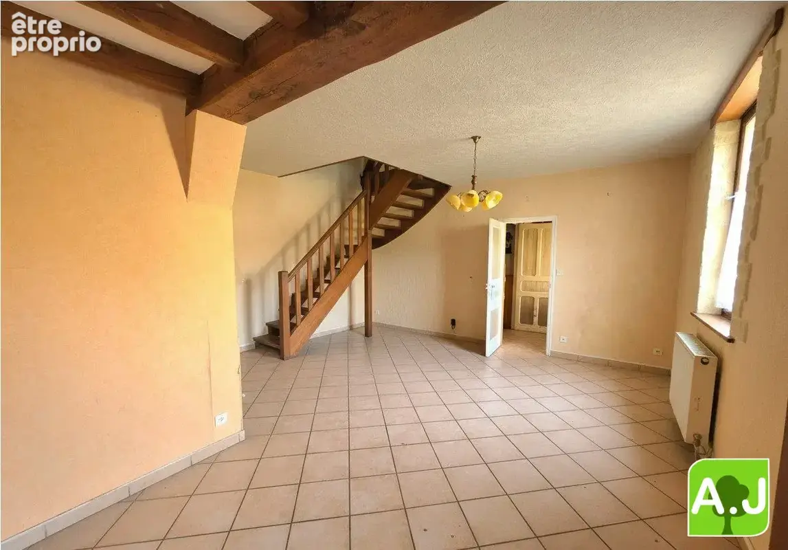 Maison 5 pièces 106 m² à vendre à Ezy-Sur-Eure (27530) - photo 5