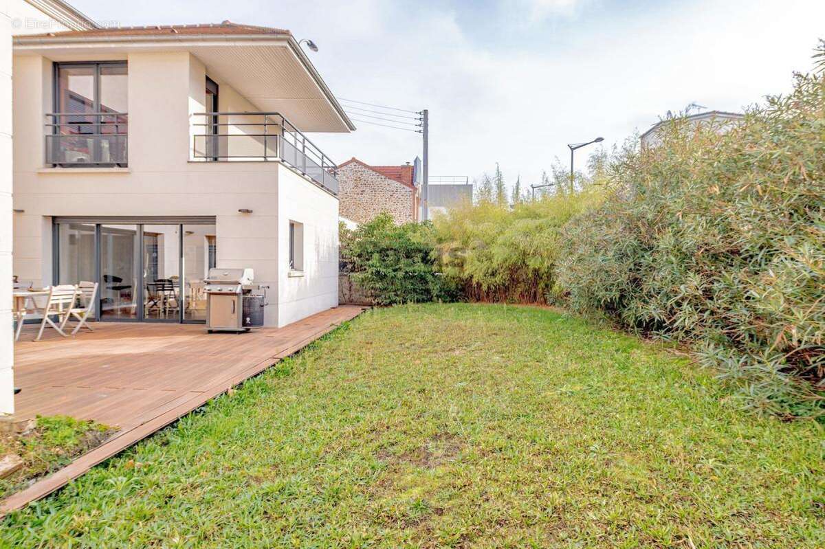 Maison à BOIS-COLOMBES