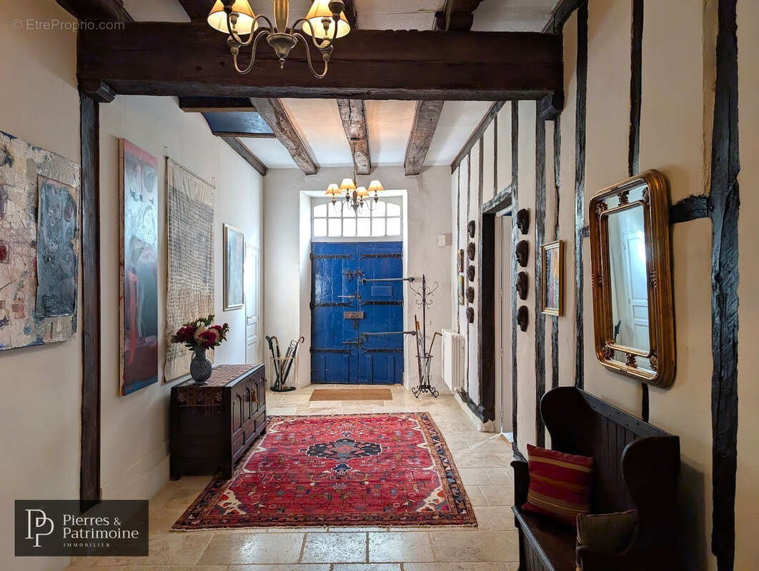 Maison à MEZIN