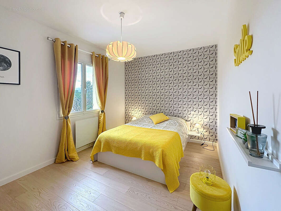 Maison à MONTAUROUX