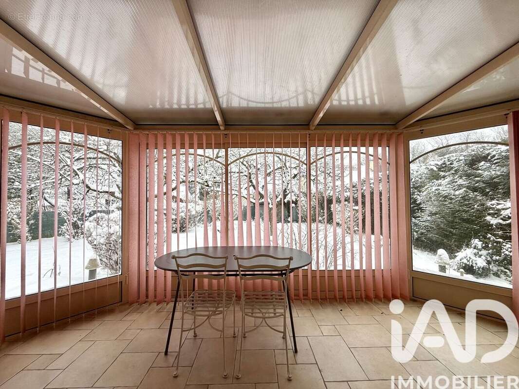 Photo 2 - Maison à LA QUEUE-EN-BRIE