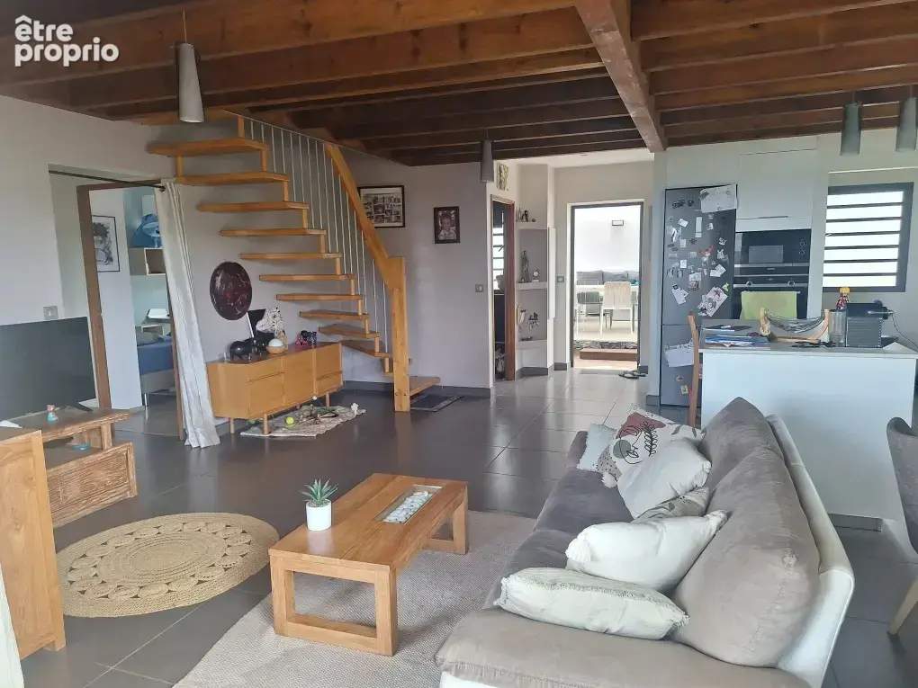 Plaine Saint-Paul : maison de 107m2 avec 4 pièces à acheter - photo 4