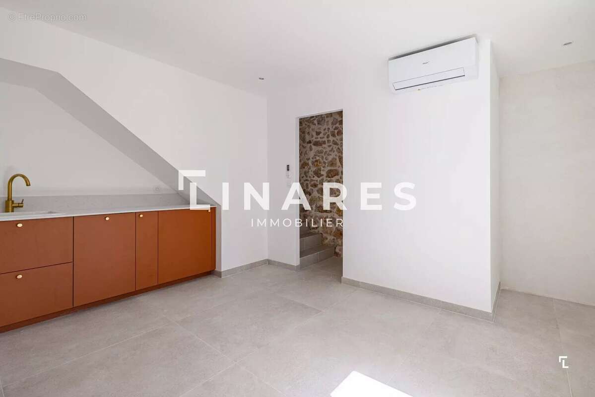 Maison à MARSEILLE-8E