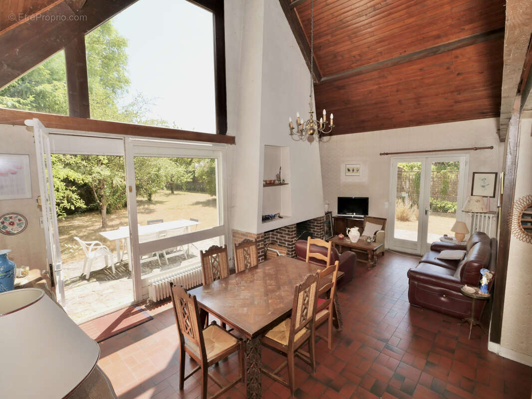 Maison 106 m² à Le Chatelet-En-Brie  - photo 7