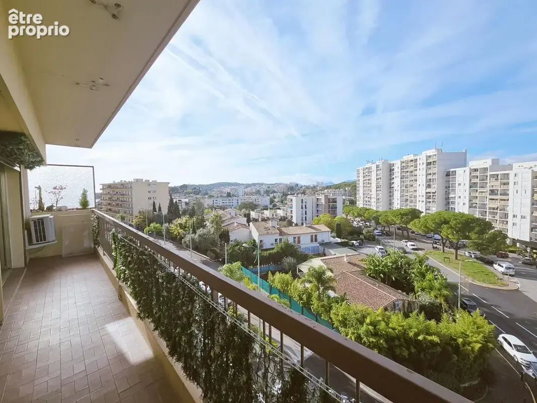 Appartement 46 m² à Le Cannet  - photo 2