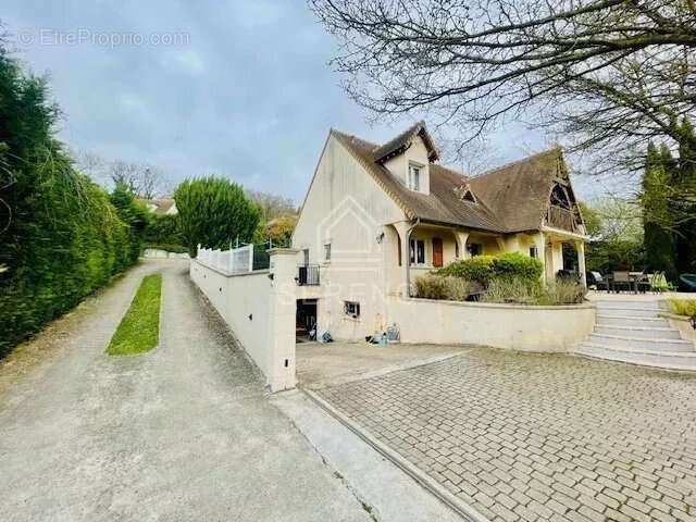 Maison à CHAMARANDE
