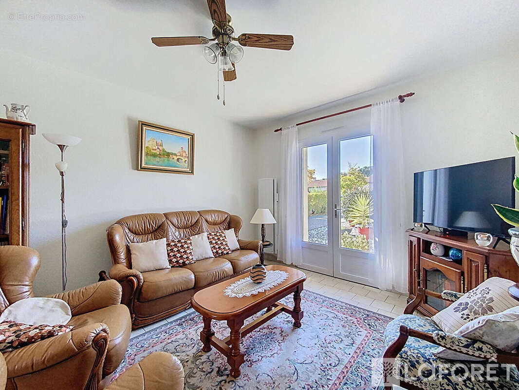 Maison à SAINT-CHRISTOPHE-DU-BOIS