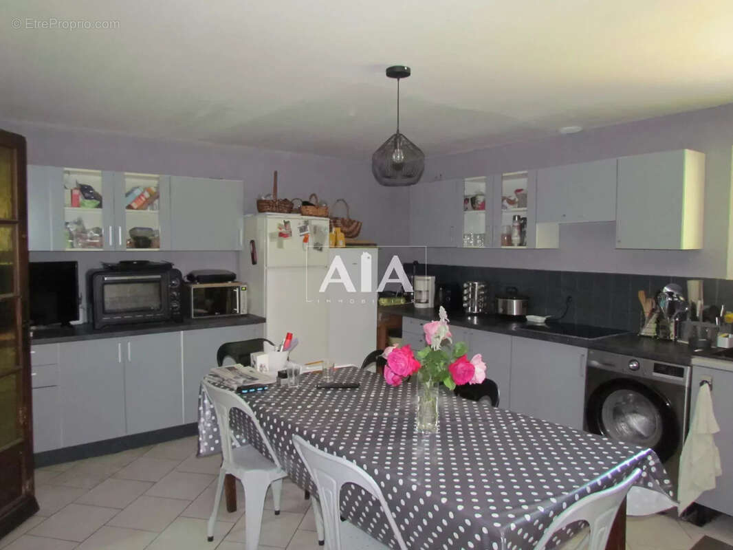 Maison proche de Nanteuil en Vallée - photo 3