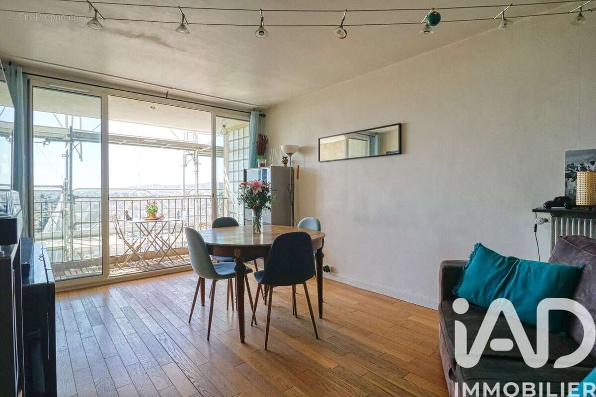 Photo 2 - Appartement à EAUBONNE