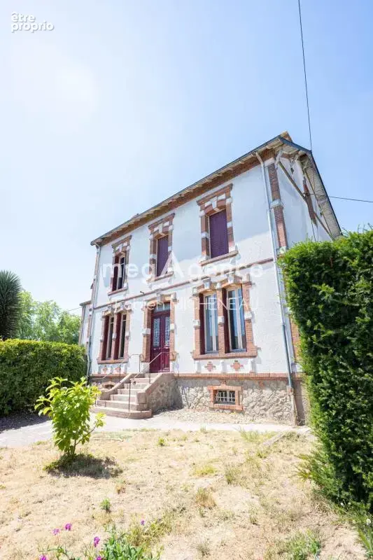 Maison à LE MAY-SUR-EVRE