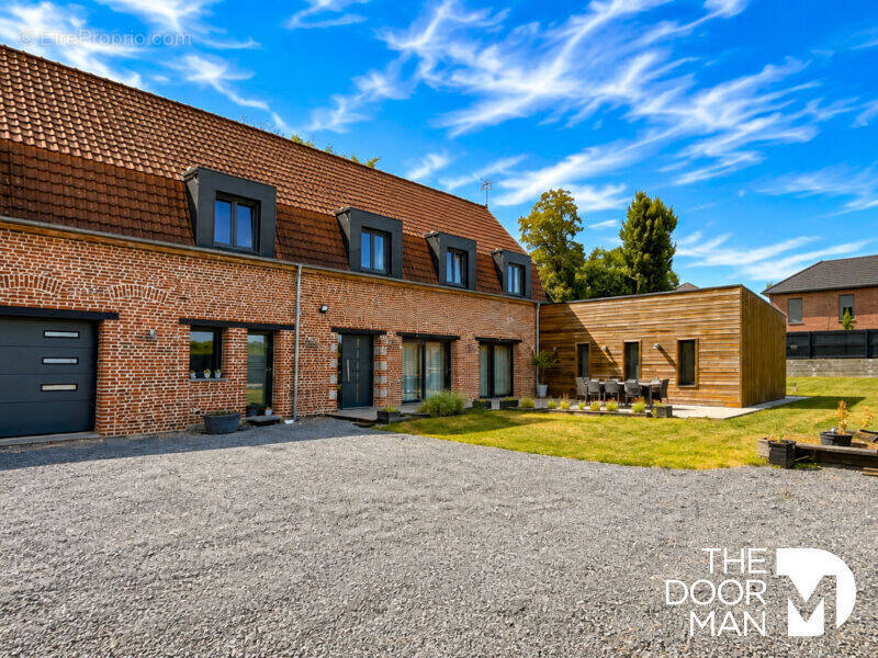 Maison à PRESEAU