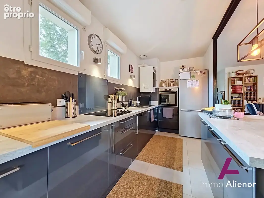 Maison 4 pièces 91 m² à vendre à Le Barp (33114) - photo 6