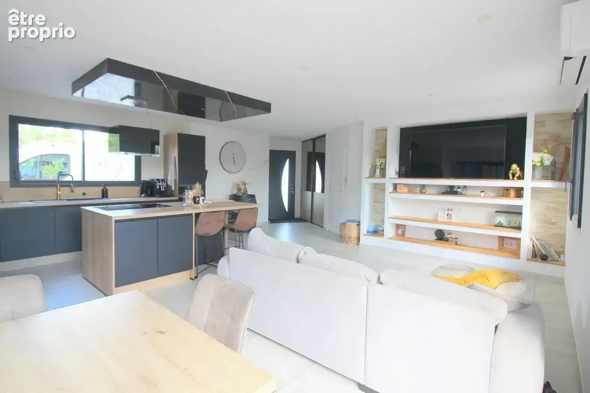 Maison 5 pièces 130 m² à vendre à Vonnas (01540) - photo 6