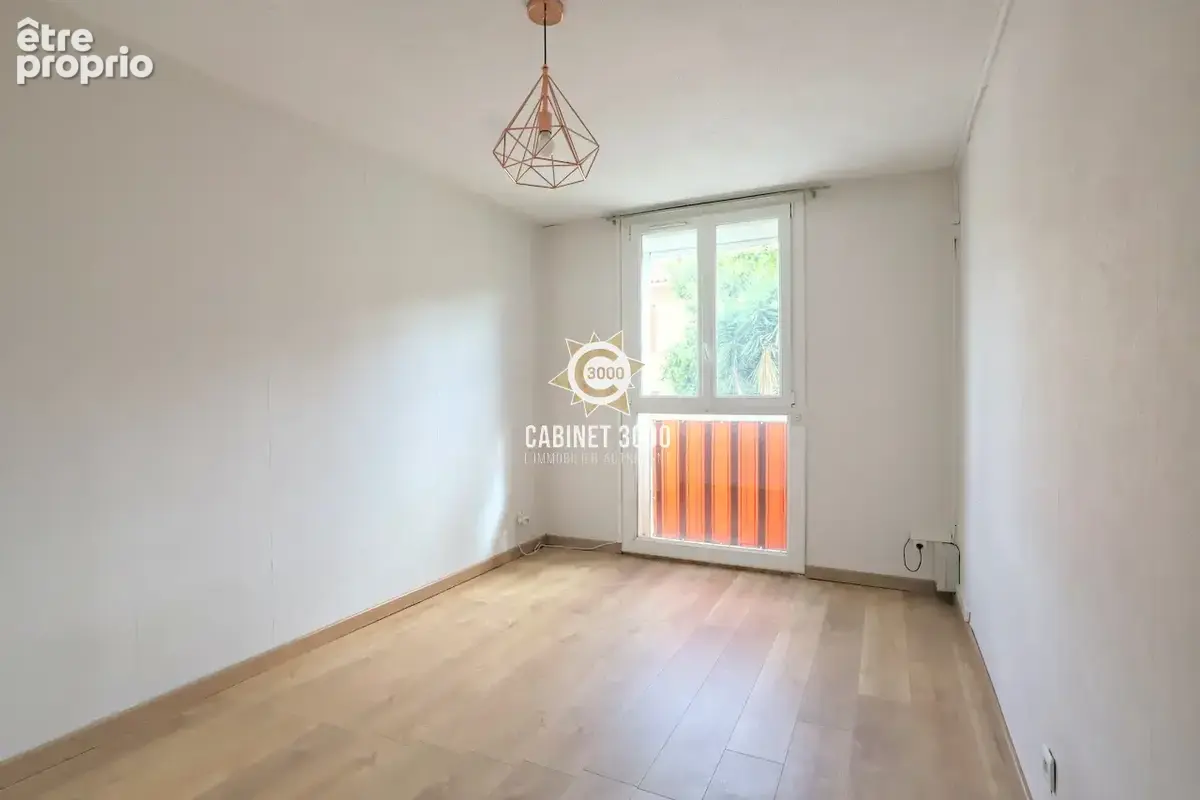 M2335 - TOULON OUEST - Appartement T3 de 77 m2 avec parking en sous-sol - photo 6