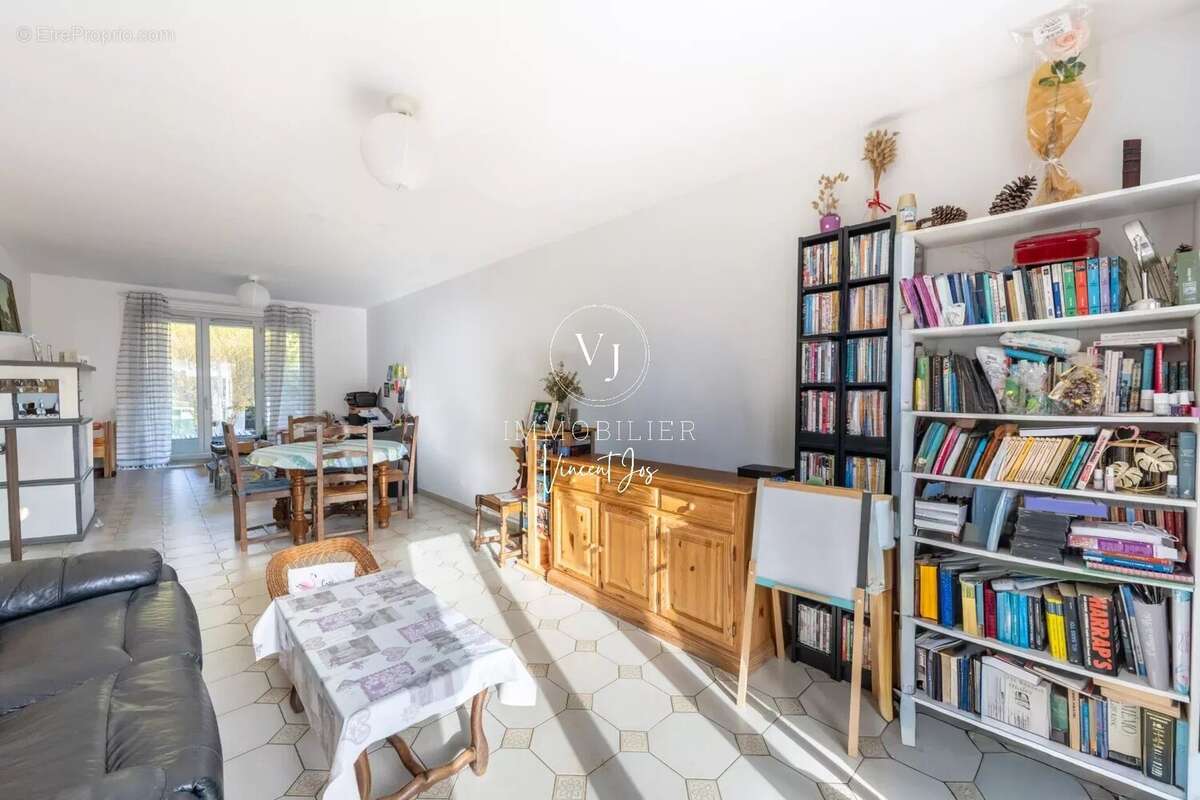 Maison à MAGNANVILLE