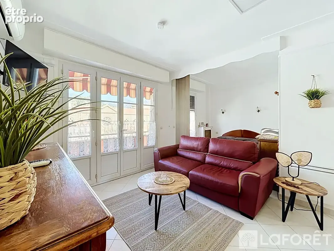 Photo Appartement à Menton au prix de 213 000€