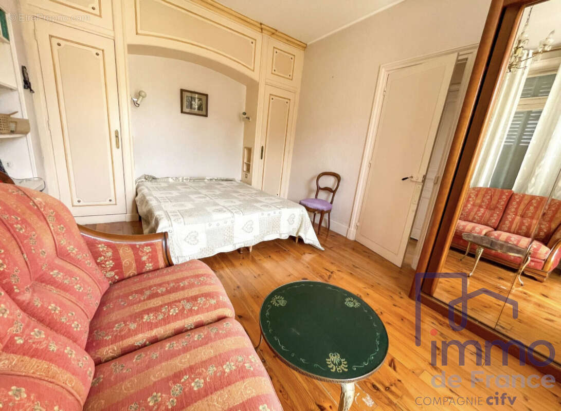 Maison 187 m² à Le Puy-En-Velay  - photo 8