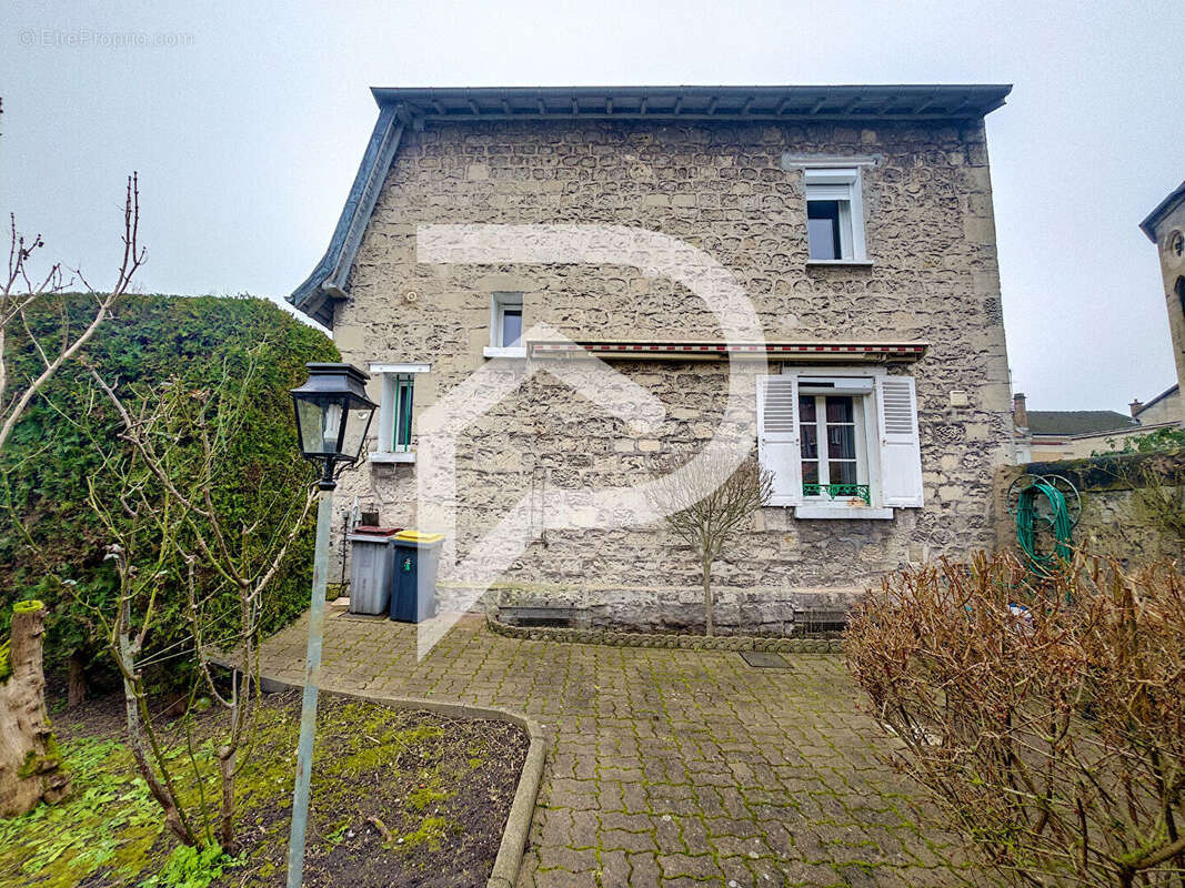 Maison à SOISSONS