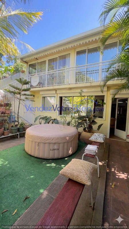 Maison à SAINT-DENIS