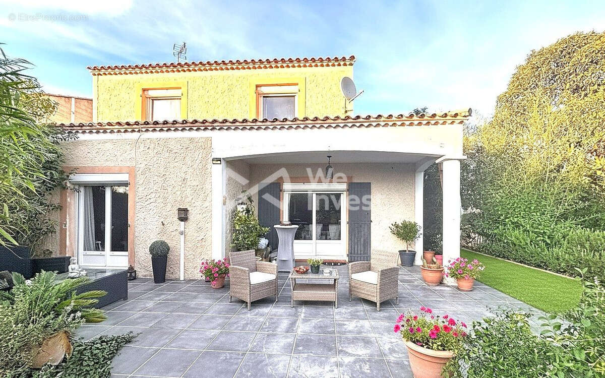 Maison à COURNONTERRAL
