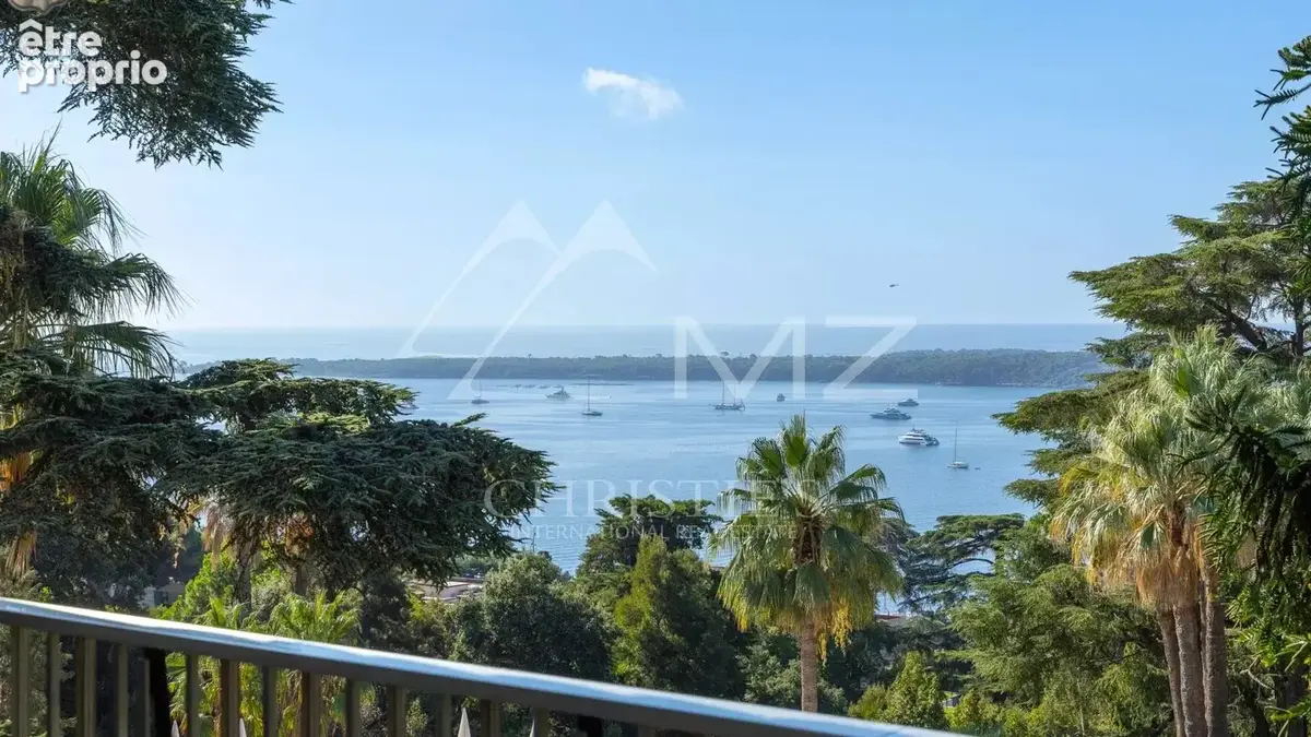 EXCLUSIVITE: Superbe appartement contemporain à la vue mer - photo 4