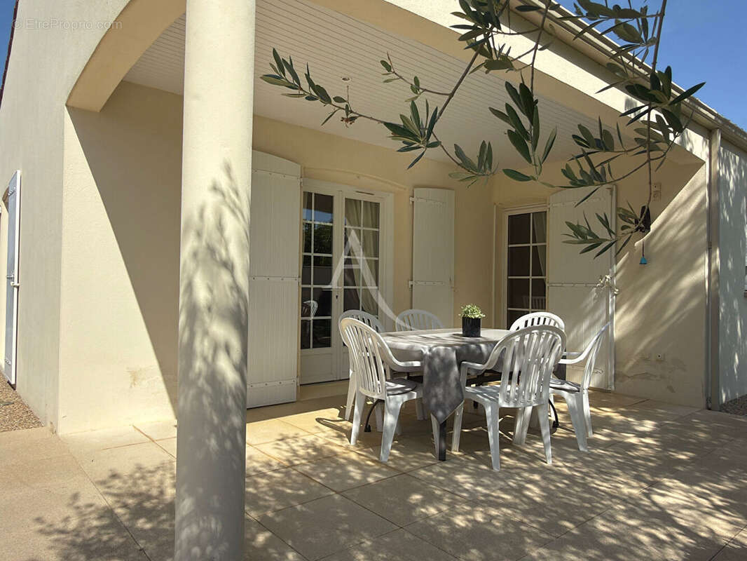 Maison à AUZAY