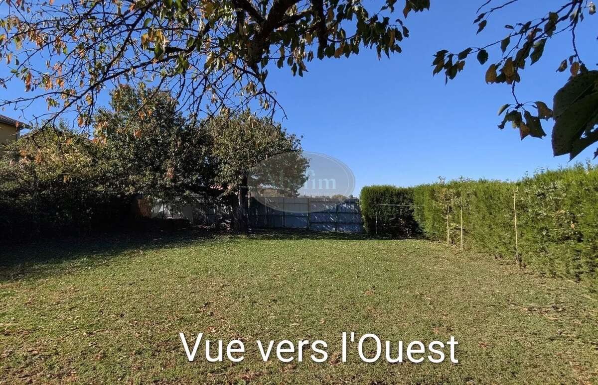 Terrain à AUREILHAN