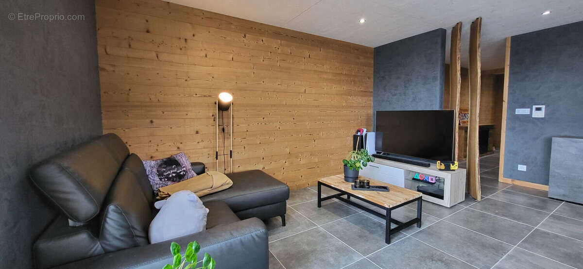 Appartement à GILLEY