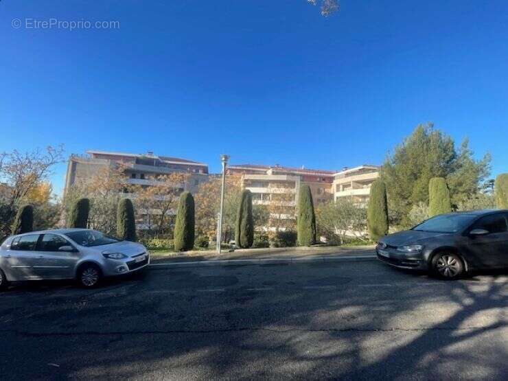 Appartement à MARSEILLE-13E
