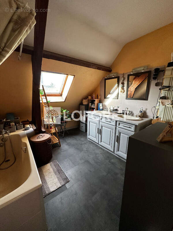 Maison à CONFLANS-SAINTE-HONORINE