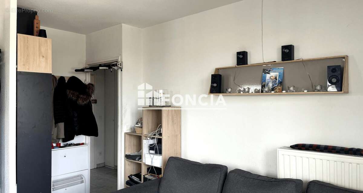 Appartement à JUVIGNAC