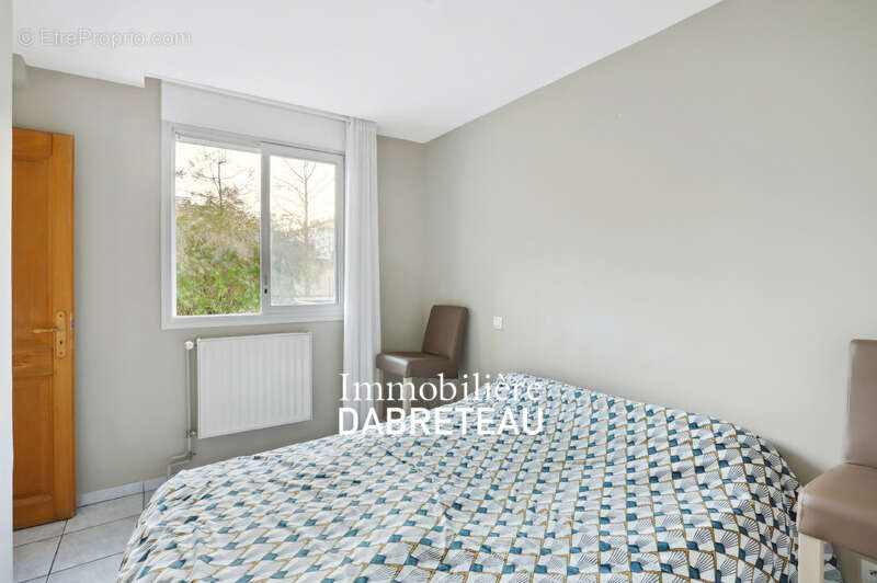 Appartement à LYON-8E