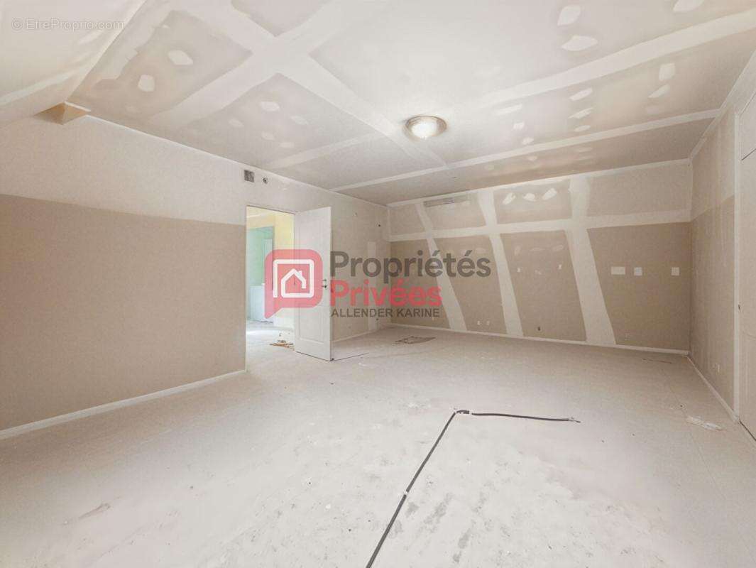 Maison Fontaine La Gaillarde 4 pièce(s) 120 m2 - photo 7