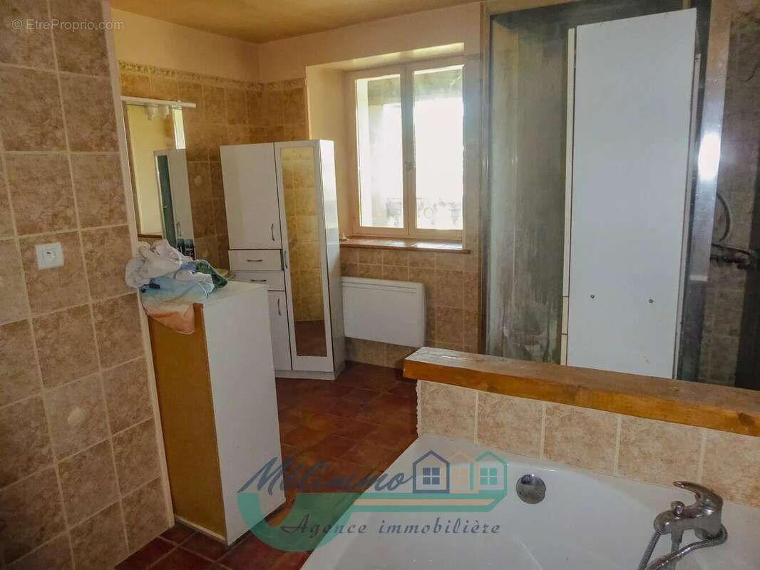 Maison 120 m² à Ouanne  - photo 6