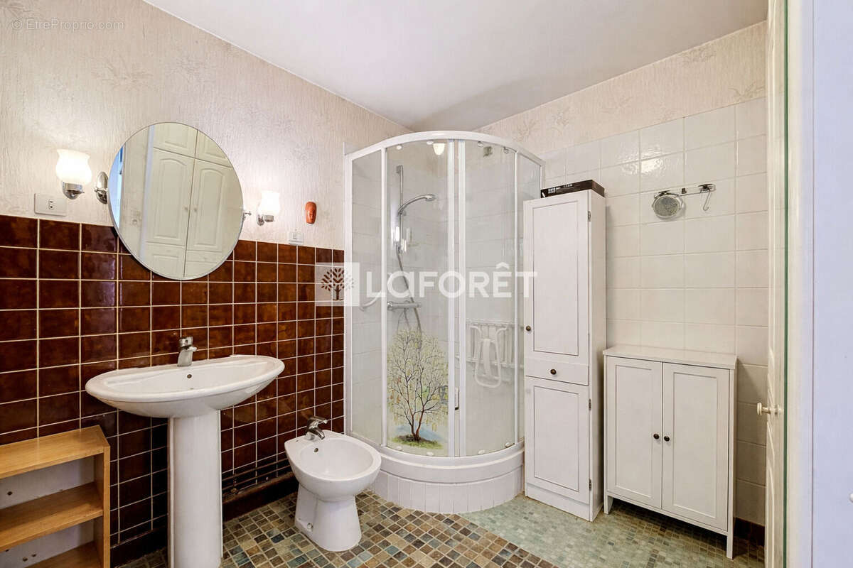 Appartement Rillieux La Pape 4 pièce(s) 81m2 - photo 7