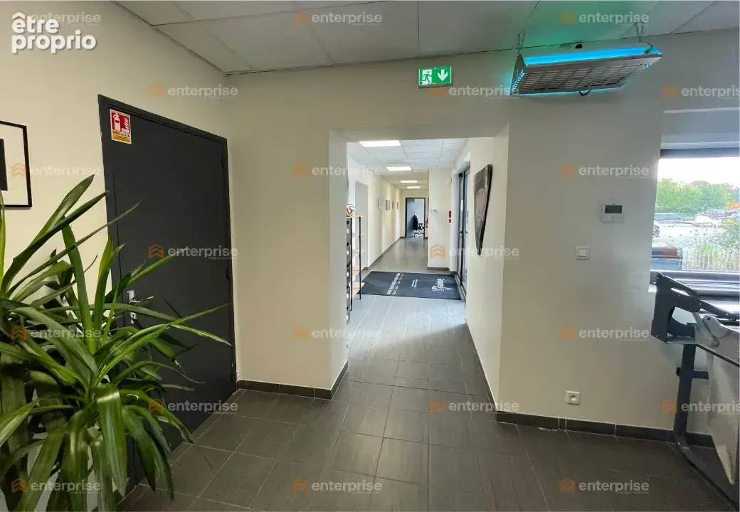 À vendre – bureaux rénovés – hénin-beaumont – parcelle indépendante – disponibilité immédiate - photo 5