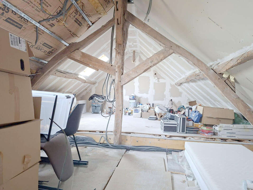 Maison à SAINTE-GENEVIEVE