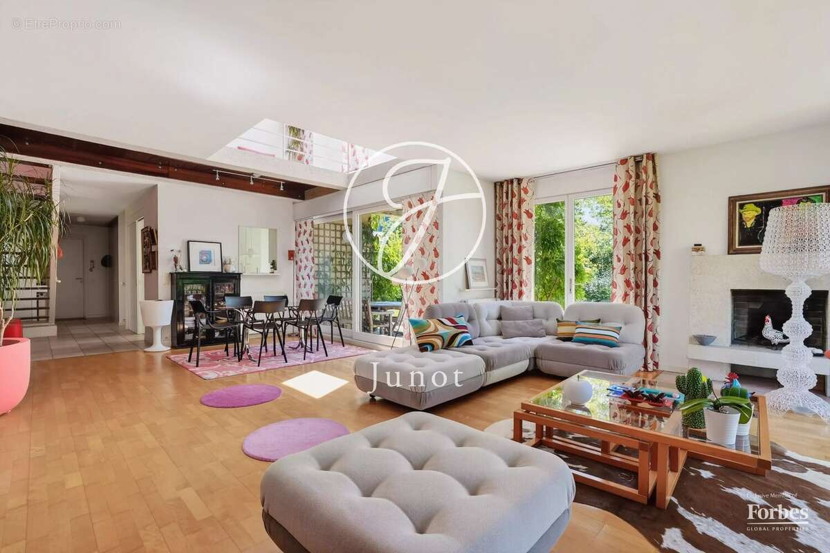 Maison à CROISSY-SUR-SEINE