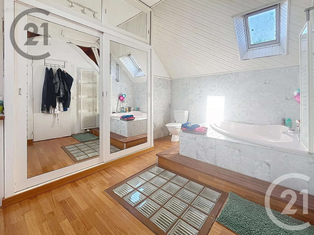 Maison 141 m² à Brienon-Sur-Armancon  - photo 6
