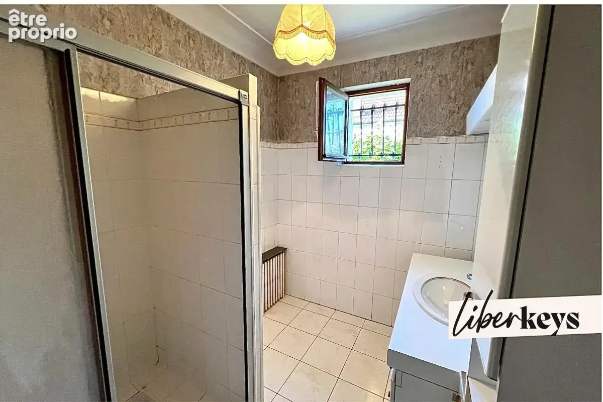 Maison de 114m2- 6 pièces - Terrain 1801 m2 - Chatellerault Nord - photo 13