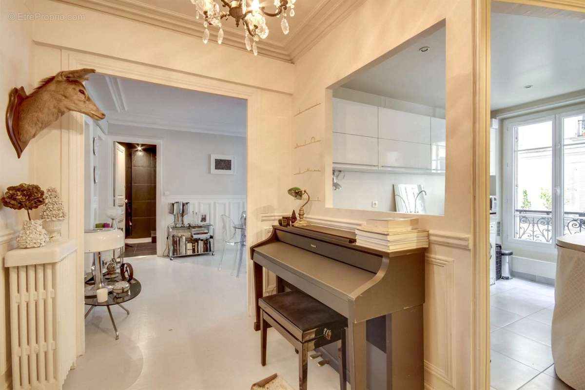 Appartement à PARIS-11E