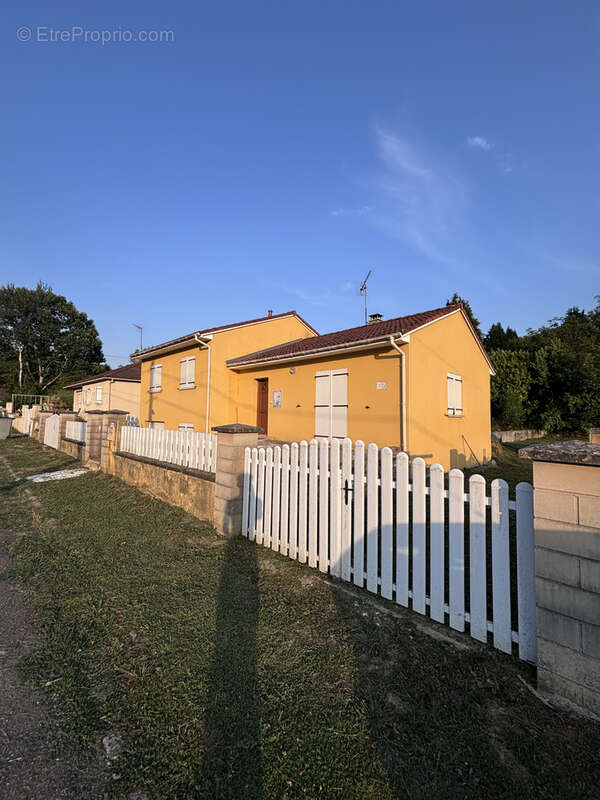 Maison à LA MEYZE