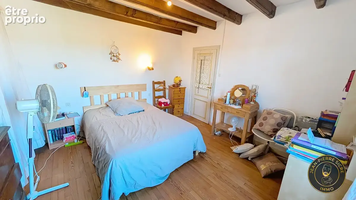 Cintegabelle — Maison de famille de 207 m2 sur trois niveaux, cinq chambres, annexes et piscine, terrain clos - photo 16