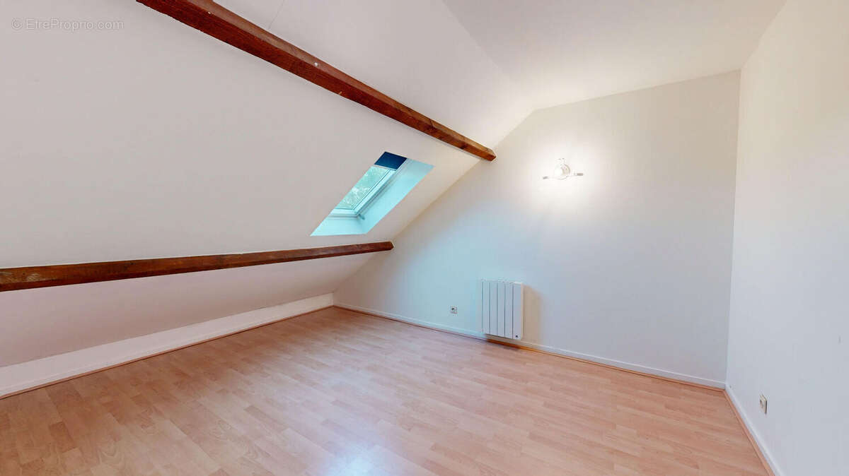 Appartement à LE PERRAY-EN-YVELINES