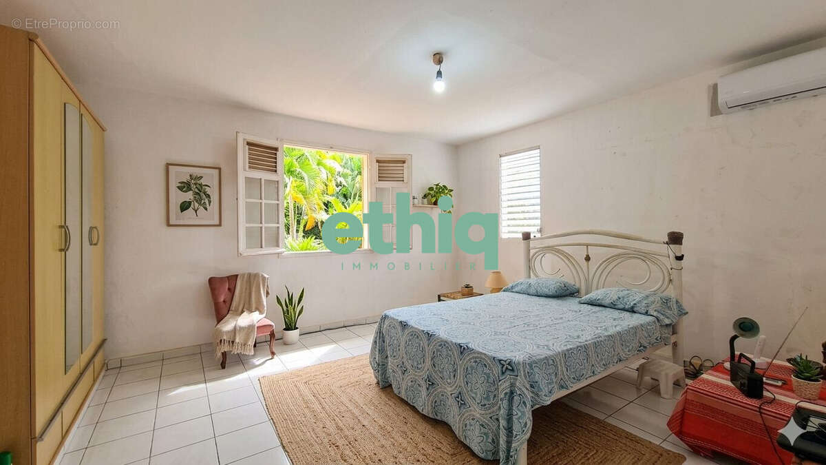 Maison à MORNE-A-L'EAU